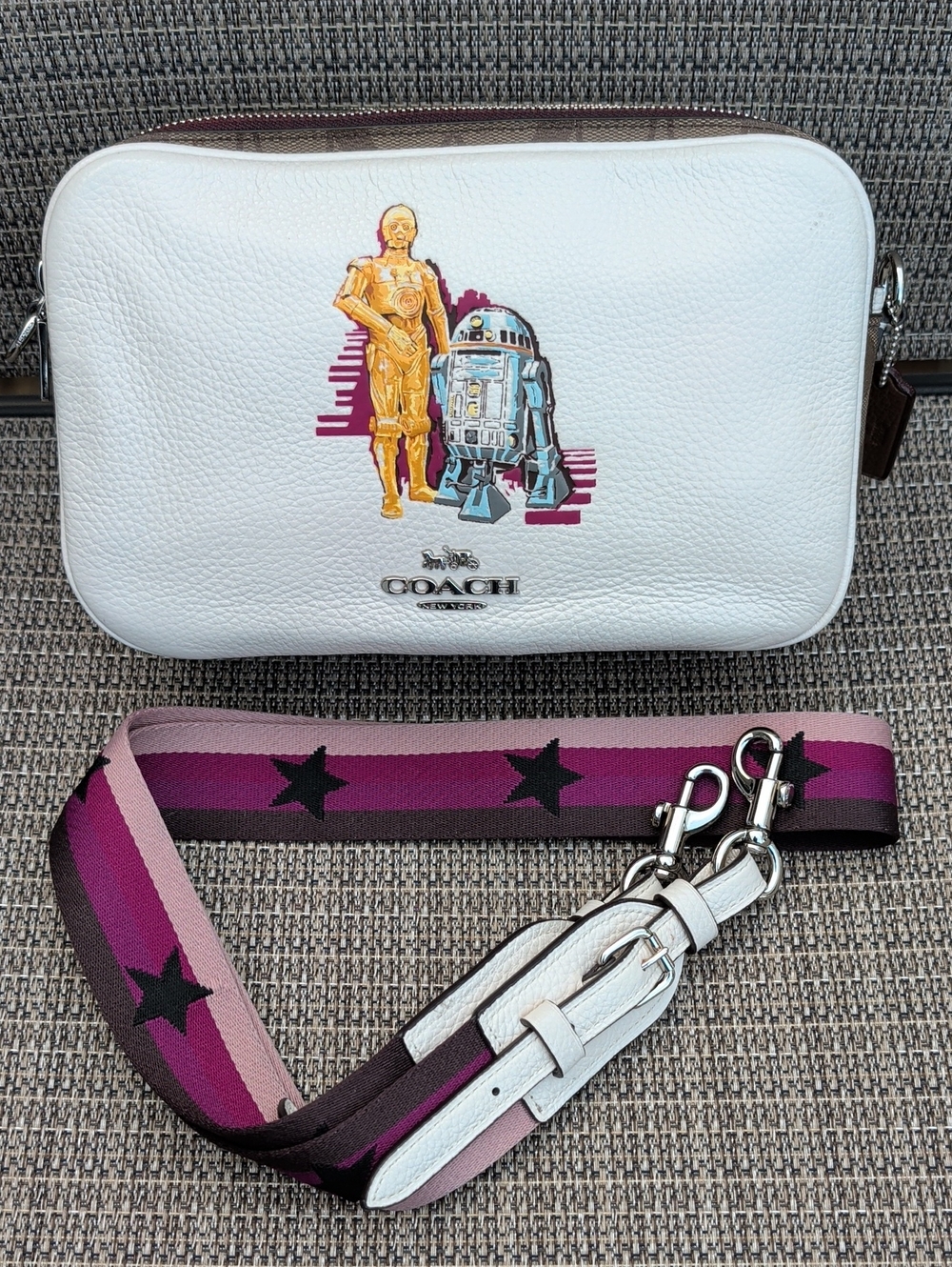 Limited Edition Coach x Star Wars Droids "Jes" Crossbody (F88008) EUC